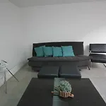 Gohouse Resende 302